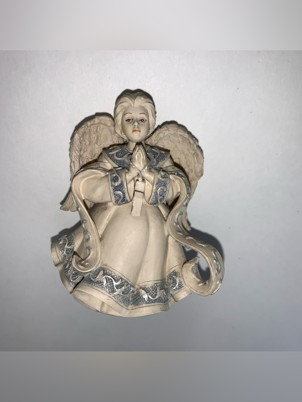 Vtg 2002 Sarahs Angels "Dawn" Figurine Praying Angel Cross GrannyCore BabyCore